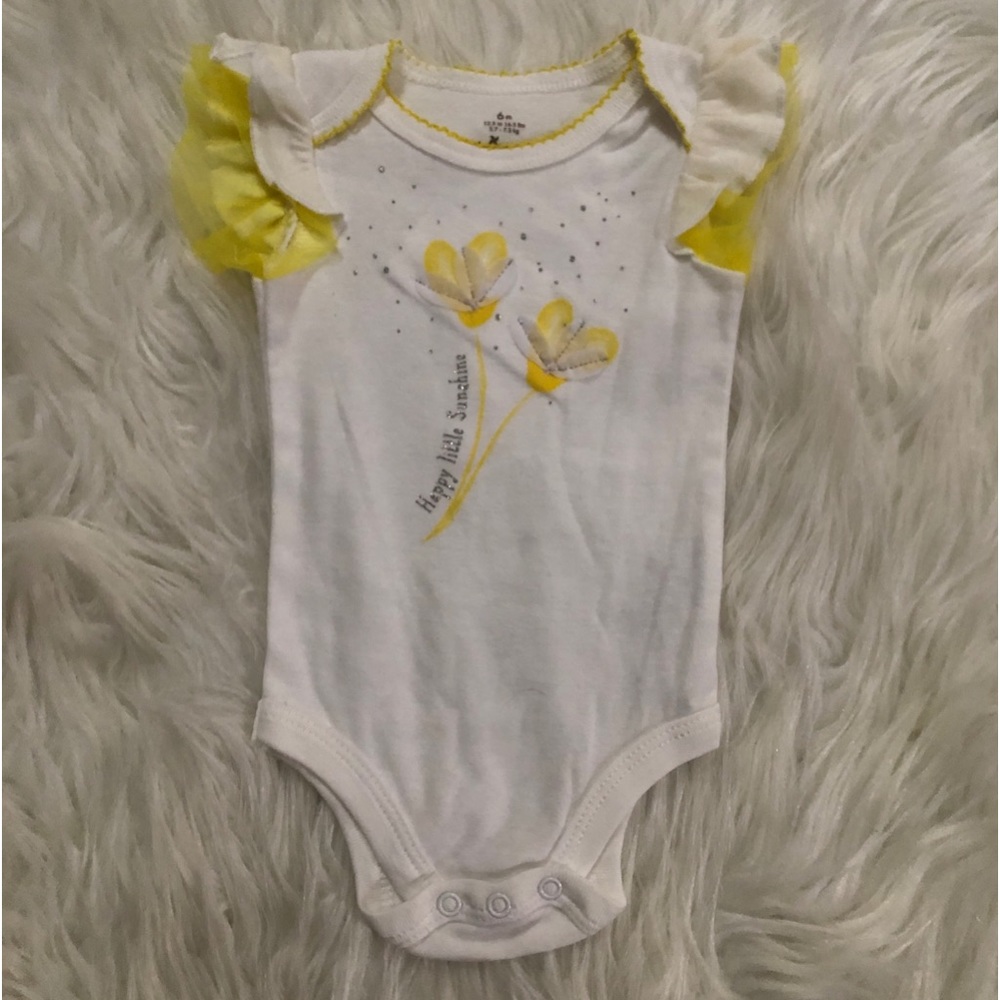 Baby starters 6M white/yellow baby girl onesie bodysuit